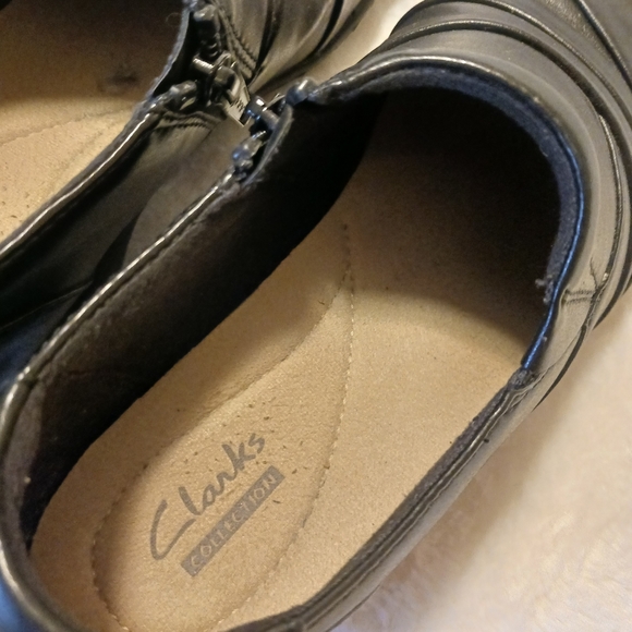 Clark's Clogs - Picture 5 of 5